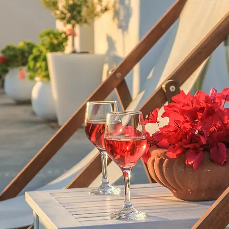 公寓 Shades Of White Emporio (Santorini)